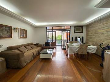 Imperdível - Tijuca - Rua Marquês de Valença - Apartamento 3 quartos, 1 suíte, varanda, dependência, 2 vagas. - BTAP31018