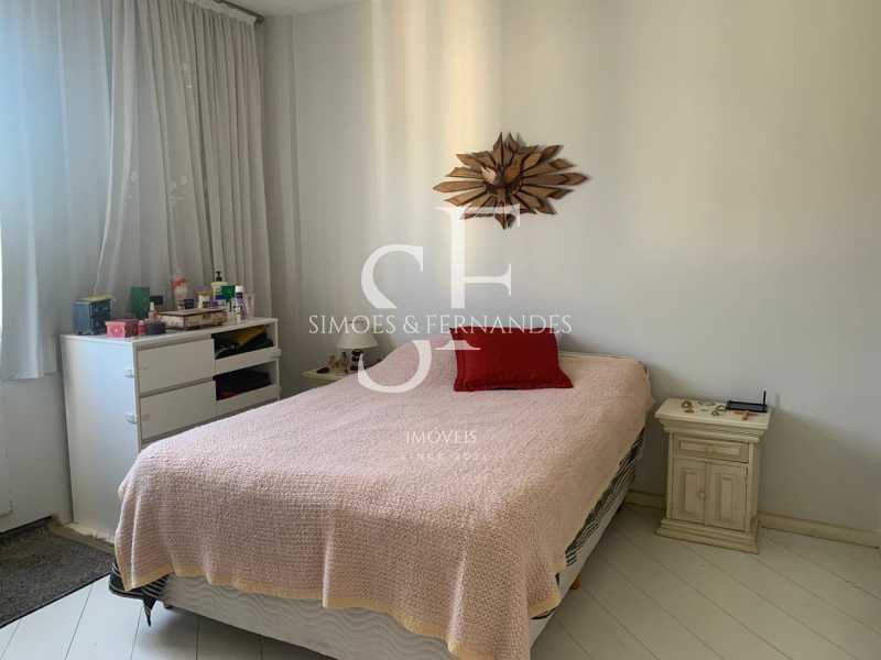 5d90cd8c-2ec0-4498-92f5-ff61ed - 8