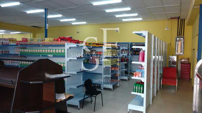 13Madureira-AvMinistroEdgardRo - 13