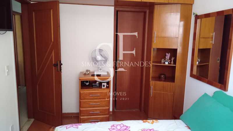 157a0739-b31f-4f52-8bbf-d32e9b - 7