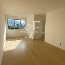 Oportunidade - Vila Isabel - Rua Jorge Rudge - Apartamento desocupado, 2 quartos, dependência, 1 vaga. - BTAP21430