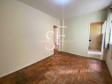Oportunidade - Tijuca - Rua Barão de Itapagipe - Apartamento desocupado, 2 quartos - Próximo a Prof. Gabizo. - BTAP21464