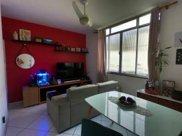 Oportunidade - Vila Isabel - Rua Engenheiro Gama Lobo - Apartamento reformado, 2 quartos, 1 vaga. - BTAP21463