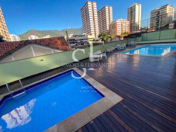 Espetacular - Tijuca - Rua Ribeiro Guimarães - Apartamento reformado, 2 quartos, varanda, 1 vaga. - BTAP21476