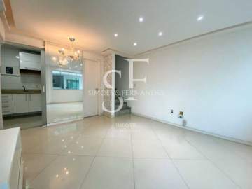 Oportunidade - Taquara - Estrada da Meringuava - Casa Tríplex de Vila, 3 quartos, 1 suíte, 2 varandas, 1 vaga. - BTCV30030