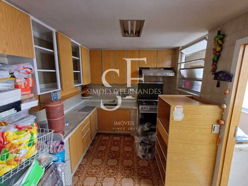 Tijuca - Rua Carlos de Vasconc - 13