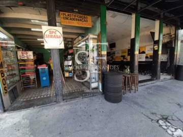 Ótima localização - Méier - Lucídio Lago - Conjunto de lojas - bazar - 15 kitnets. - BTCJ00002