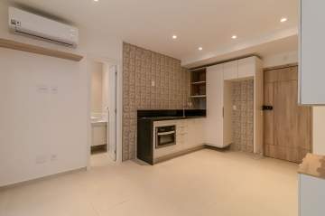 Ótima localização - Copacabana- Rua Decio Vilares- Bairro Peixoto. Sala e quarto com piscina, primeira locação. - BTAP10337