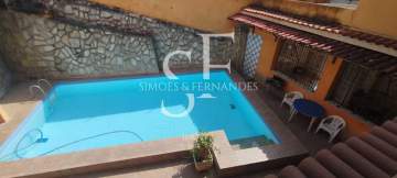 Tijuca - Rua Dezoito de Outubro- Casa Tríplex 6 quartos sendo 5 suítes, terraço, piscina 2 vagas. - BTCA60016