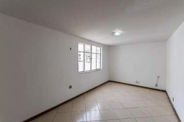 Ótima localização - Vila Isabel- Rua Barão de Cotegipe, 2 quartos, dependência completa, 1 vaga. - BTAP21568