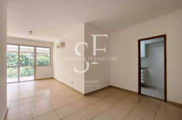 Espetacular - Tijuca - Rua Carlos de Vasconcelos - Apartamento 2 quartos, 1 suíte, varanda, dependência, 1 vaga. - BTAP21626