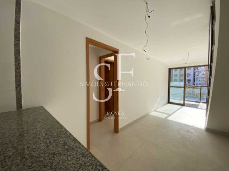 Conheça TijucaRuaCarlosdeLaetCobertura do imóvel - Tijuca - Rua Carlos de Laet - Cobertura Duplex, 4 quartos ( 2 suítes ), varanda, área gourmet, piscina, churrasqueira, 1 vaga. - BTCO40074 - 5 TijucaRuaCarlosdeLaetCobertura - 5