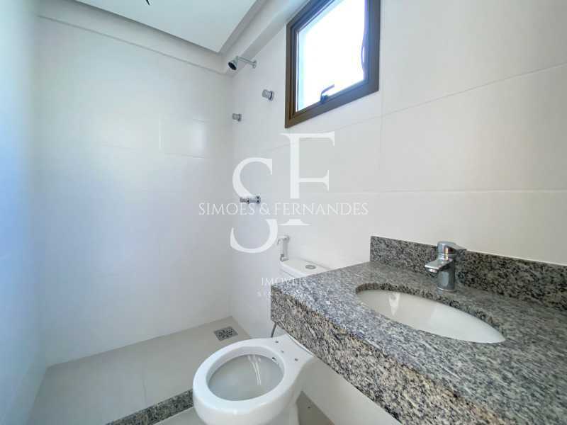 Conheça TijucaRuaCarlosdeLaetCobertura do imóvel - Tijuca - Rua Carlos de Laet - Cobertura Duplex, 4 quartos ( 2 suítes ), varanda, área gourmet, piscina, churrasqueira, 1 vaga. - BTCO40074 - 24 TijucaRuaCarlosdeLaetCobertura - 24