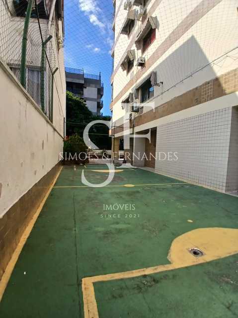 gues30 - 27