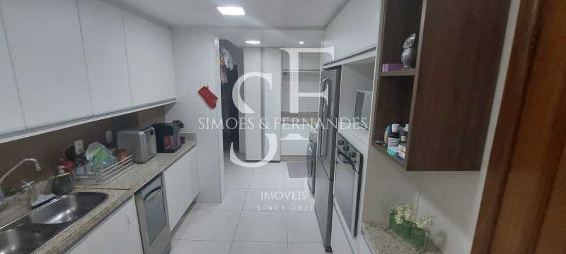 11 - Cozinha 10. - 18