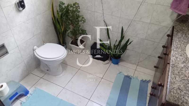 27bd0073-190a-485e-98c1-f7b7f7 - 20