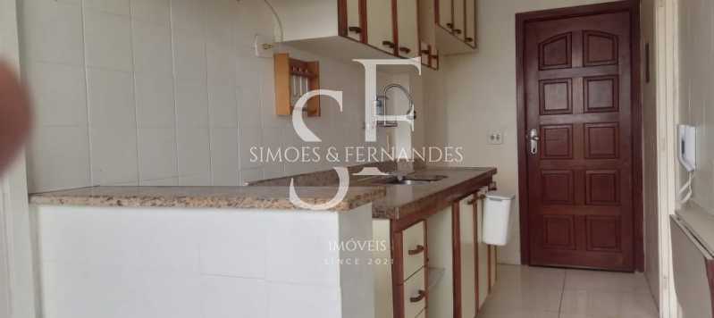 37e74fac-8942-4a81-b03b-d9c2d5 - 16