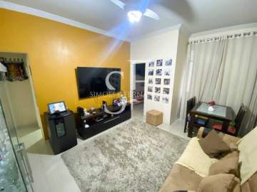 Oportunidade - Maracanã - Rua Paula Sousa - Apartamento reformado, 2 quartos, closet, 2 banheiros, 1 vaga. - BTAP21756