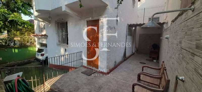 Grajau-RuaHenriqueMorize3quart - 2