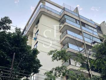 Lagoa - Rua Professor Saldanha - Varanda, sala, quarto com vaga em escritura e infraestrutura. - BTAP10407