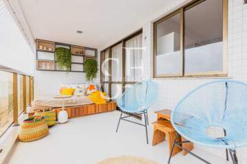 Espetacular - Tijuca - Rua Bom Pastor - Apartamento 4 quartos, 1 suíte máster ( 2 canadenses ), varanda, dependência completa, 2 vagas. - BTAP40238