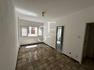 Méier - Rua Fábio Luz - Apartamento 2 quartos com dependência completa 1 vaga. - BTAP21797