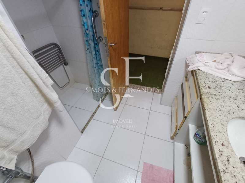 Tijuca - Rua Medeiros Passaro  - 21