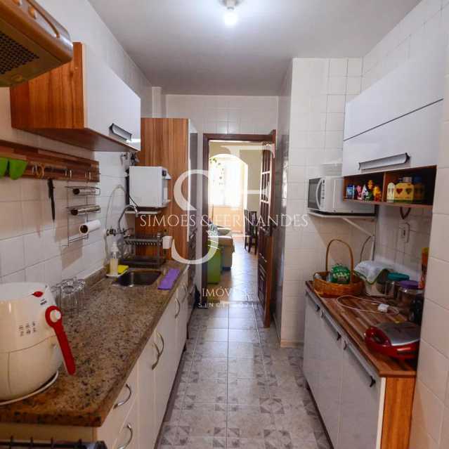Tijuca - Rua Uruguai - 2 quart - 24