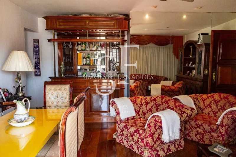 Maracana-RuaSantaLuisavaranda4 - 4