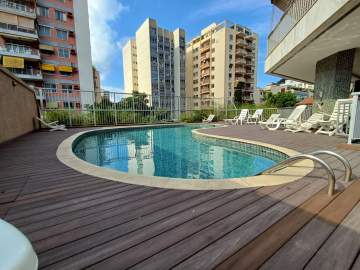 Oportunidade - Tijuca - Rua Soares da Costa - Apartamento 2 quartos sendo 1 suíte com varanda e vaga. - BTAP21853