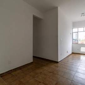 São Cristóvão - Praça Argentina - Apartamento aconchegante, 2 quartos, vista livre - 1 vaga. - BTAP21861