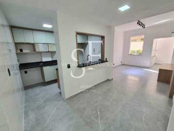 Urca - Avenida Portugal - Apartamento sala dois ambientes, quarto com suíte, área de serviço. - BTAP10437