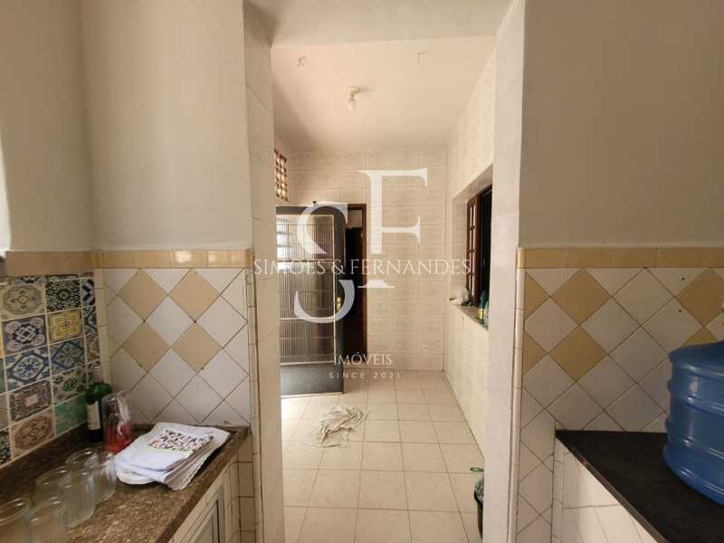 c366c8a7-7fd9-41de-baac-7567d9 - 18