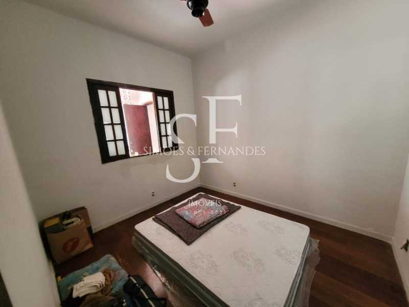 37fb2dbb-22f4-4468-b67a-f994e0 - 13