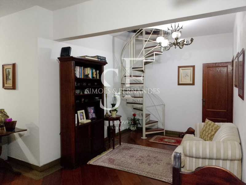 Conheça WhatsApp Image 2025-09-15 at 1 do imóvel - Tijuca - Rua Major Ávila - Cobertura duplex, 3 quartos, suíte, dependência completa, 1 vaga. - BTCO30174 - 4 WhatsApp Image 2025-09-15 at 1 - 4