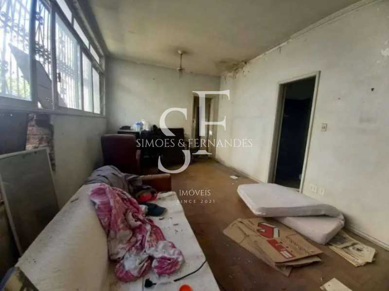 2928c5f24c160669b6a9c266c1e48d - 15