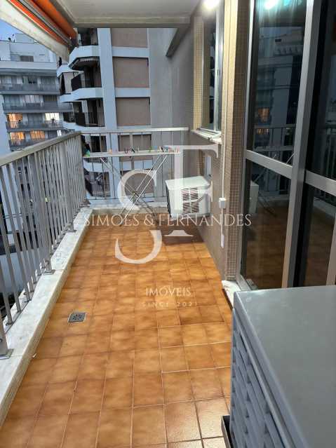 WhatsApp Image 2025-09-19 at 1 - 4