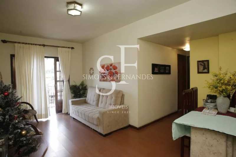 893224161-516.72728402573MG557 - 3