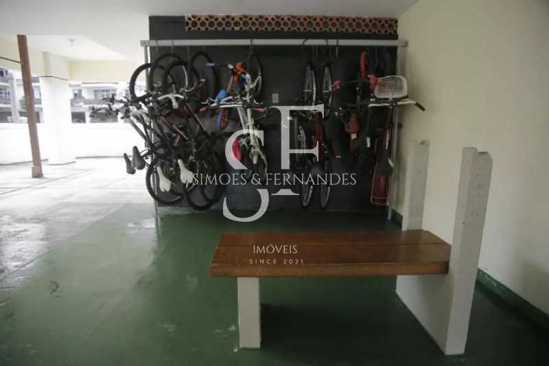 893224161-667.7208780181882MG5 - 29