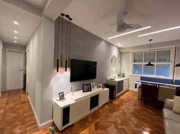 Oportunidade - Tijuca - Rua Doutor Oscar Pimentel - Apartamento 2 quartos, sendo 1 suíte com closet, Mobiliado. - BTAP21968