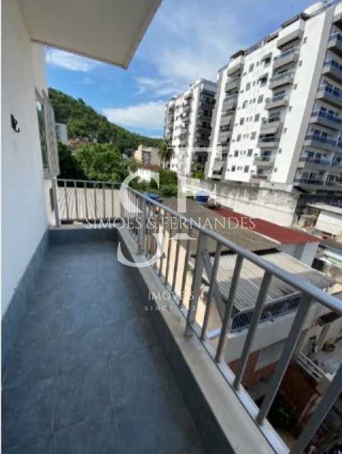 BTAP21973_RuaSilvaPinto_VilaIs - 1