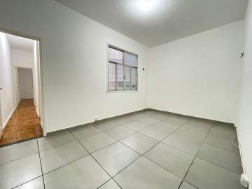 Oportunidade - Tijuca - Rua Deputado Soares Filho - Apartamento 2 quartos, banheiro social. - BTAP21988