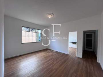 Tijuca - Rua Conde de Bonfim - Apartamento varanda, 3 quartos, dependência, 2 vagas. - BTAP31421