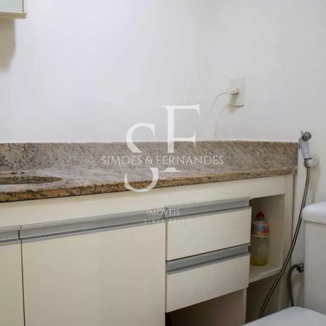 893416228-225.7046437921072IMG - 18