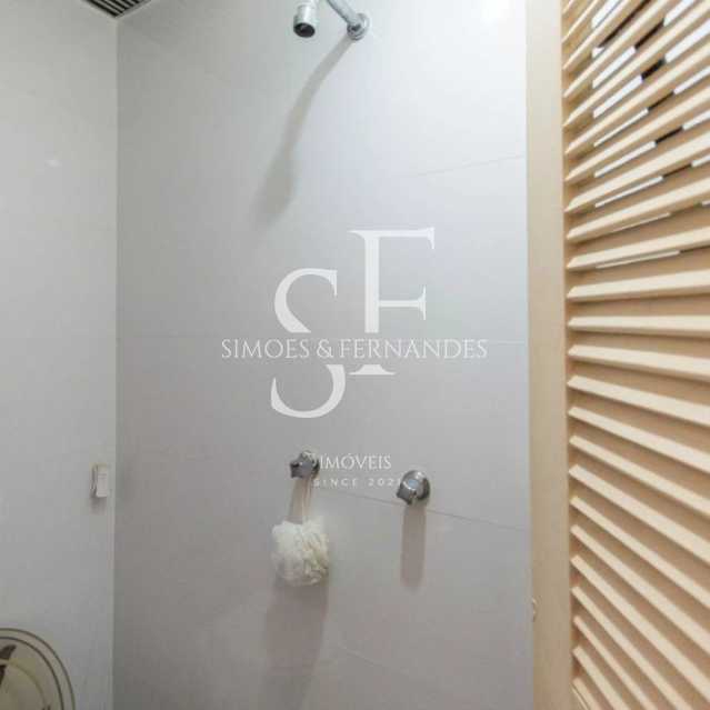 894764273-287.2474116062802DSC - 30