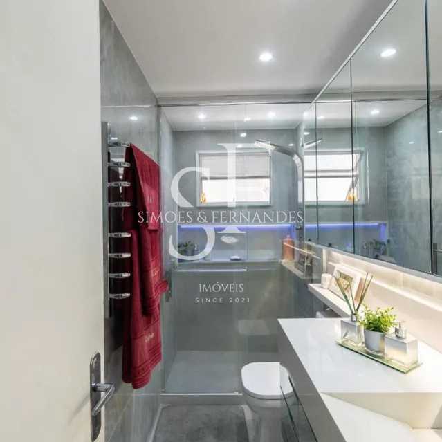 894764273-364.8991048705843DSC - 23