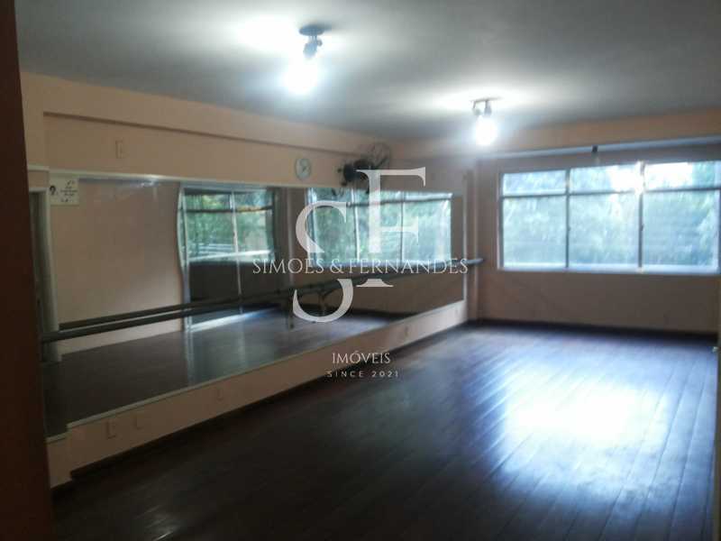 WhatsApp Image 2025-10-17 at 0 - 17