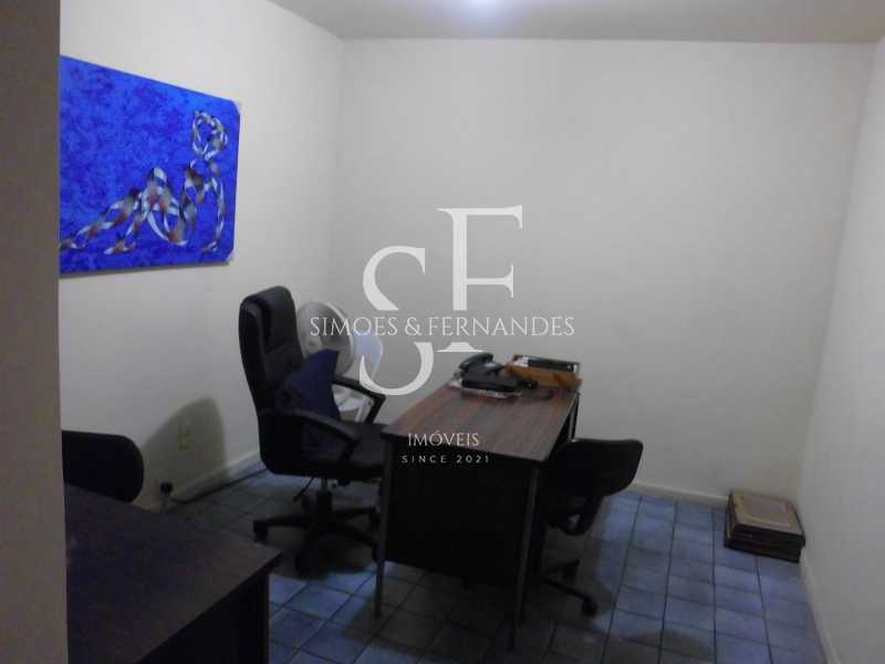 WhatsApp Image 2025-10-17 at 0 - 21