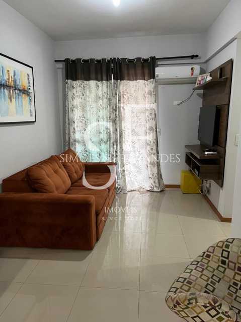 WhatsApp Image 2025-10-24 at 1 - 6