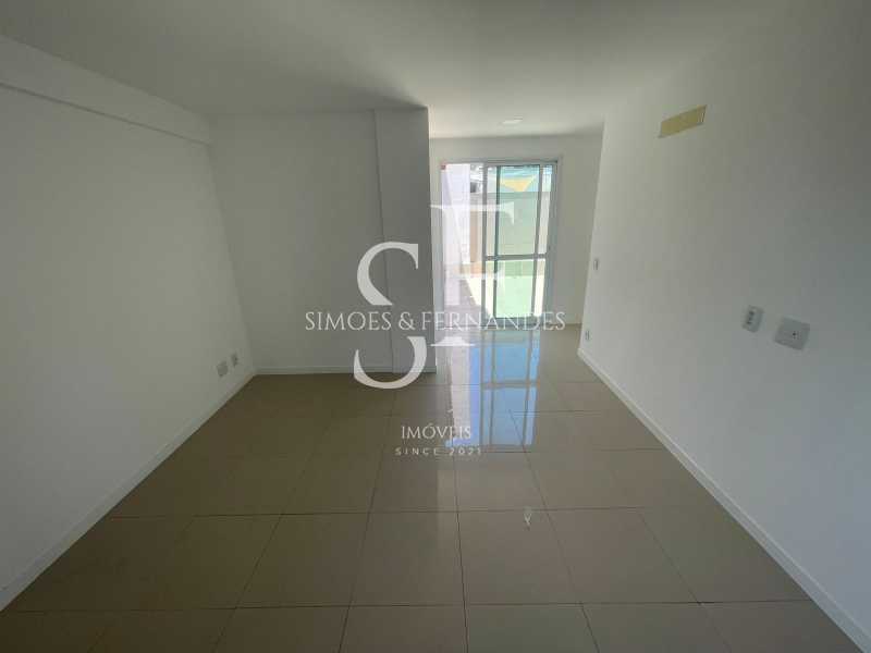 WhatsApp Image 2025-10-25 at 1 - 18